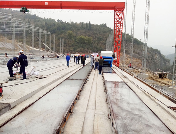 重庆大业多功能预应力预制构件生产线现场